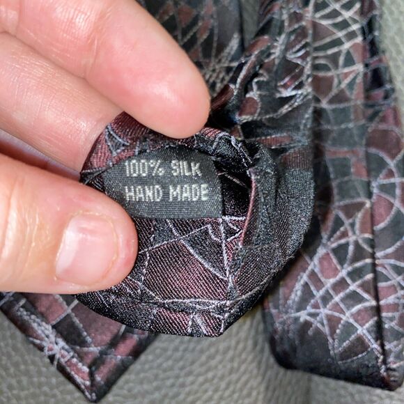 Jon Randall Maroon Abstract Art Deco Handmade Neck Tie 100% Silk - Picture 4 of 4